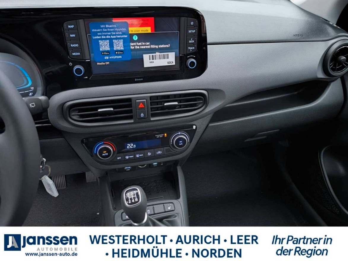 Fahrzeugabbildung Hyundai i10 1.0 Trend/ PDC hinten/Rückfahrkamera/Navi/Si