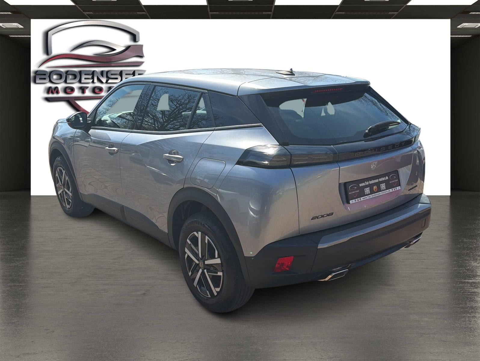 Fahrzeugabbildung Peugeot 2008 Hybrid 136 PS Style