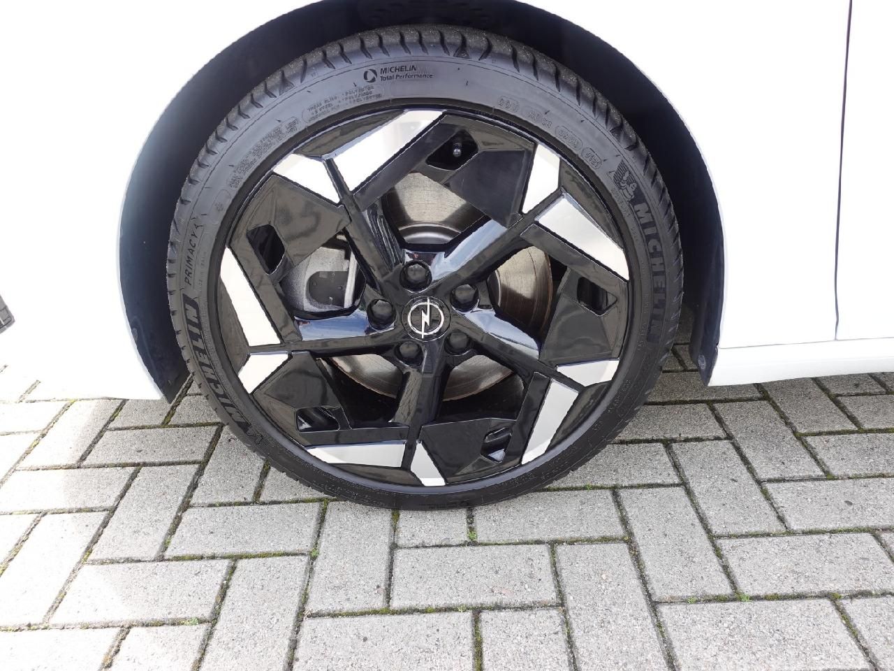 Fahrzeugabbildung Opel Astra L Sports Tourer GSe Plugin Hybrid