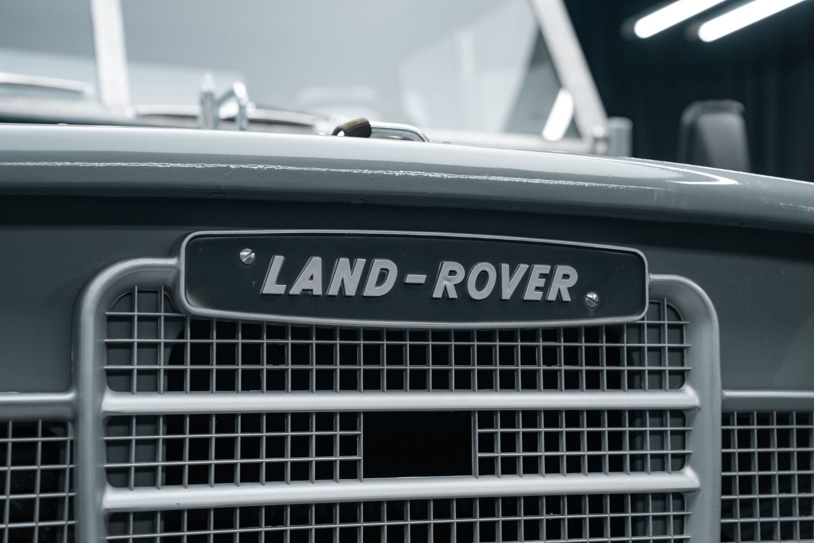 Fahrzeugabbildung Land Rover Serie III 109 LWB/MILITÄRAUSFÜHRUNG/RESTAURIERT