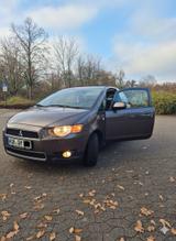 Mitsubishi Colt TÜV NEU! Benzin 68 PS 2011... - Mitsubishi Colt von privat