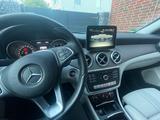 Mercedes-Benz CLA 180 Standardausstattung  - scheckheftgepflegte Mercedes CLA 180