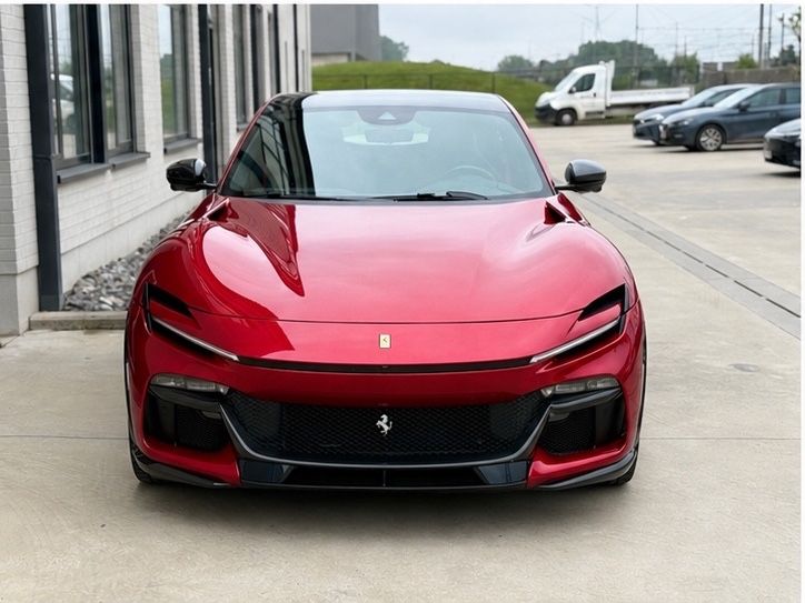 Ferrari Purosangue imagem 3