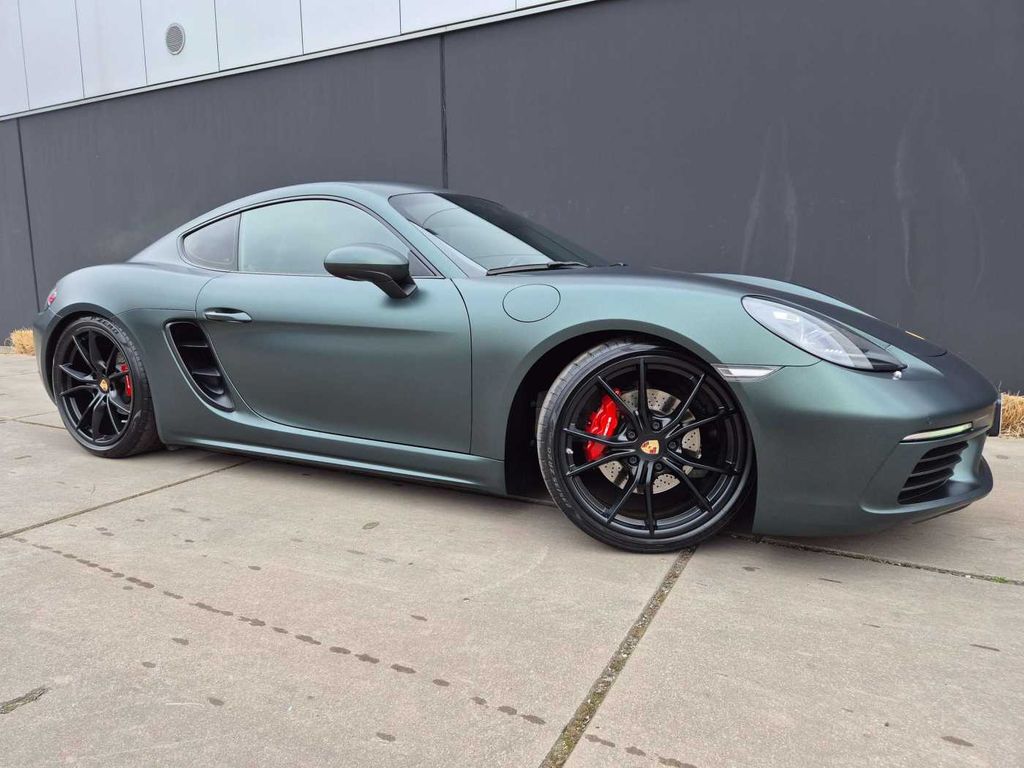 Porsche Cayman
