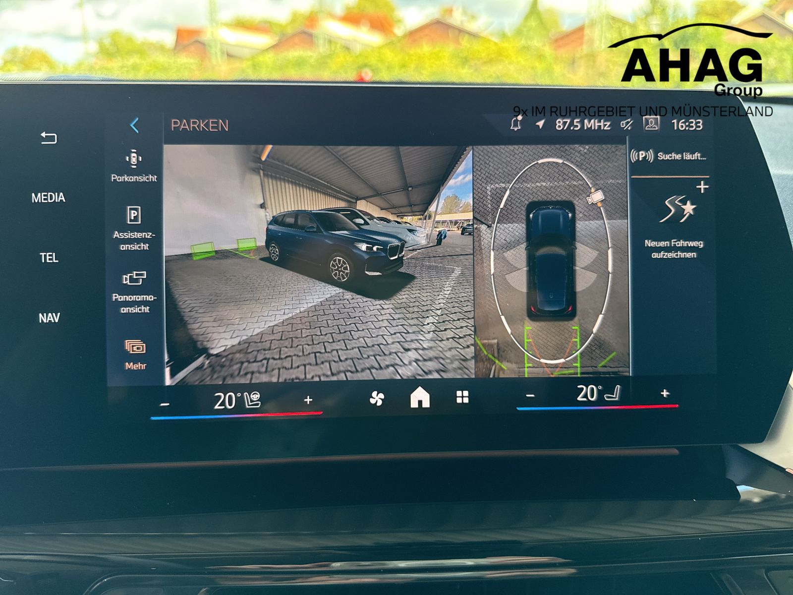 BMW X1 sDrive20i Pano Driv.Ass.Prof. AHK 360° HuD H foto 23