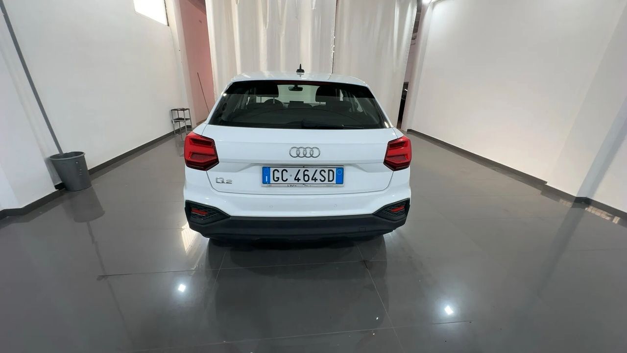 Audi Q2 35 TFSI S tronic line Edition NESSUN VIN imagem 3