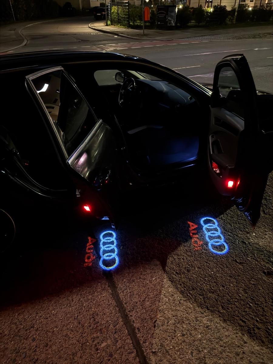 Audi A4 2010 — photo 12