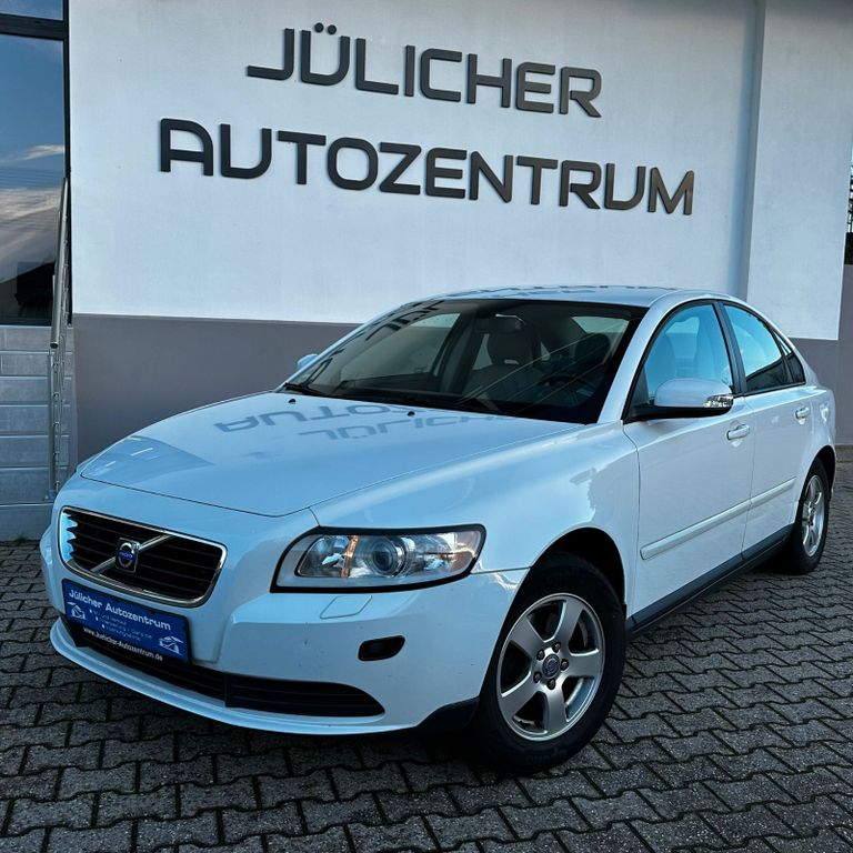 Volvo S40