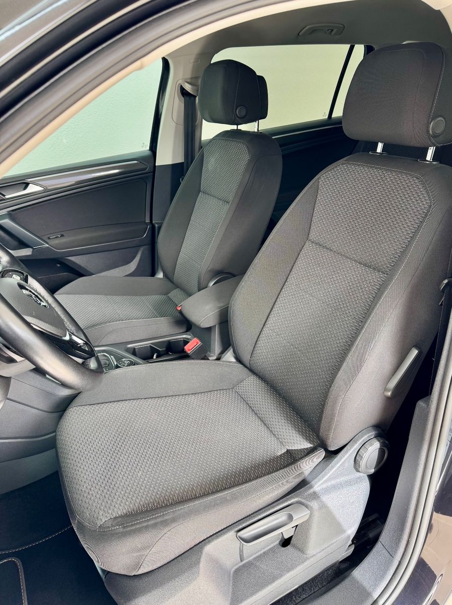 Fahrzeugabbildung Volkswagen Tiguan Allspace Comfortline 4Motion*Autom.*Navi*