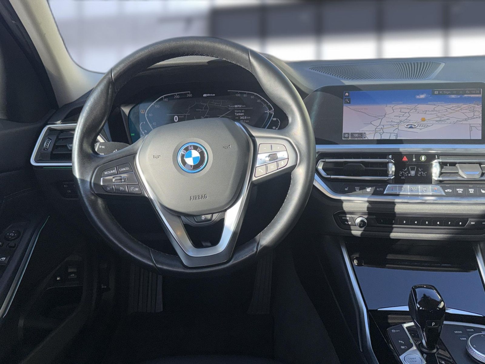 Fahrzeugabbildung BMW 320 e Sport Line/ 1. Hand / unfallfrei