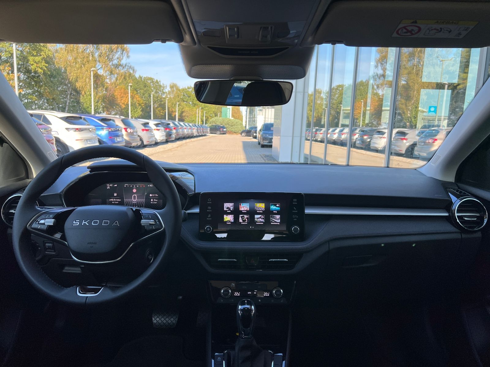 Fahrzeugabbildung SKODA Fabia Selection 1.0 TSI DSG *LED, SmartLink, Kam