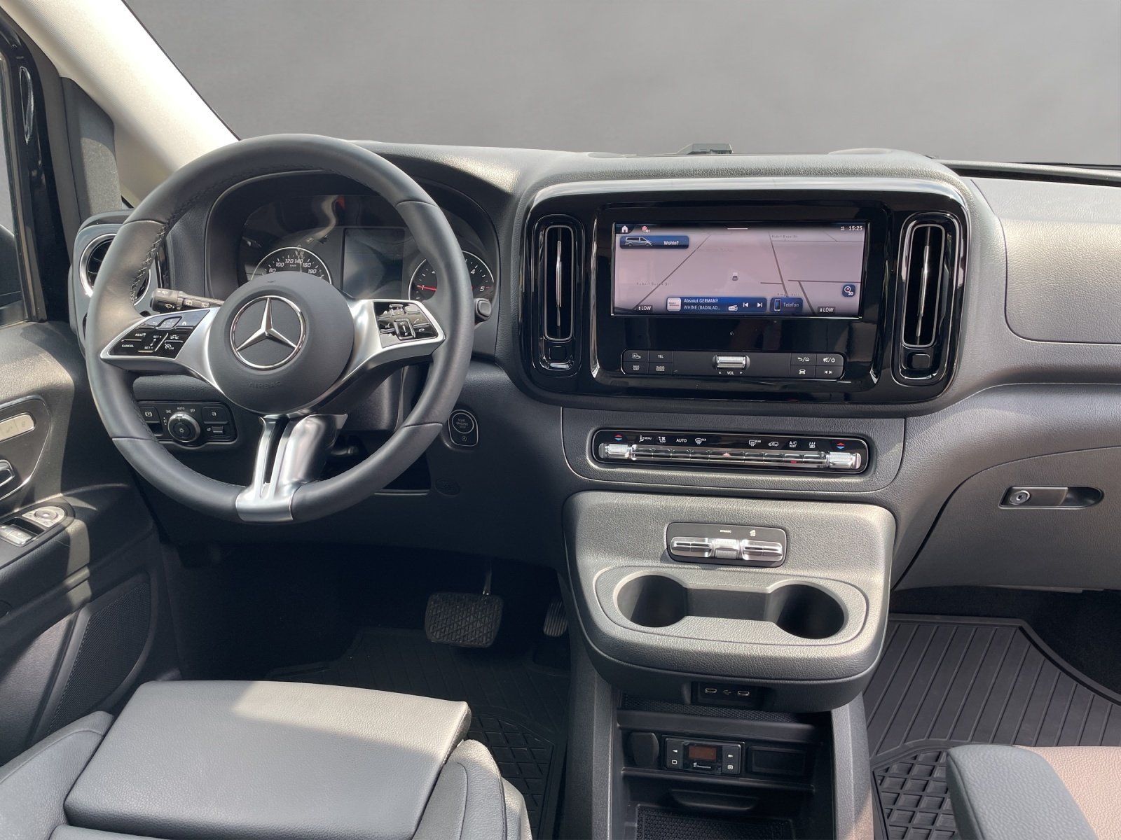Fahrzeugabbildung Mercedes-Benz Vito 119 CDI XL 4x4 Tourer SELECT DISTRO Standhz