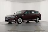 Volkswagen PASSAT VARIANT HIGHLINE 2.0TDI DSG 4MOTION 239PS - rote Volkswagen Passat Variant