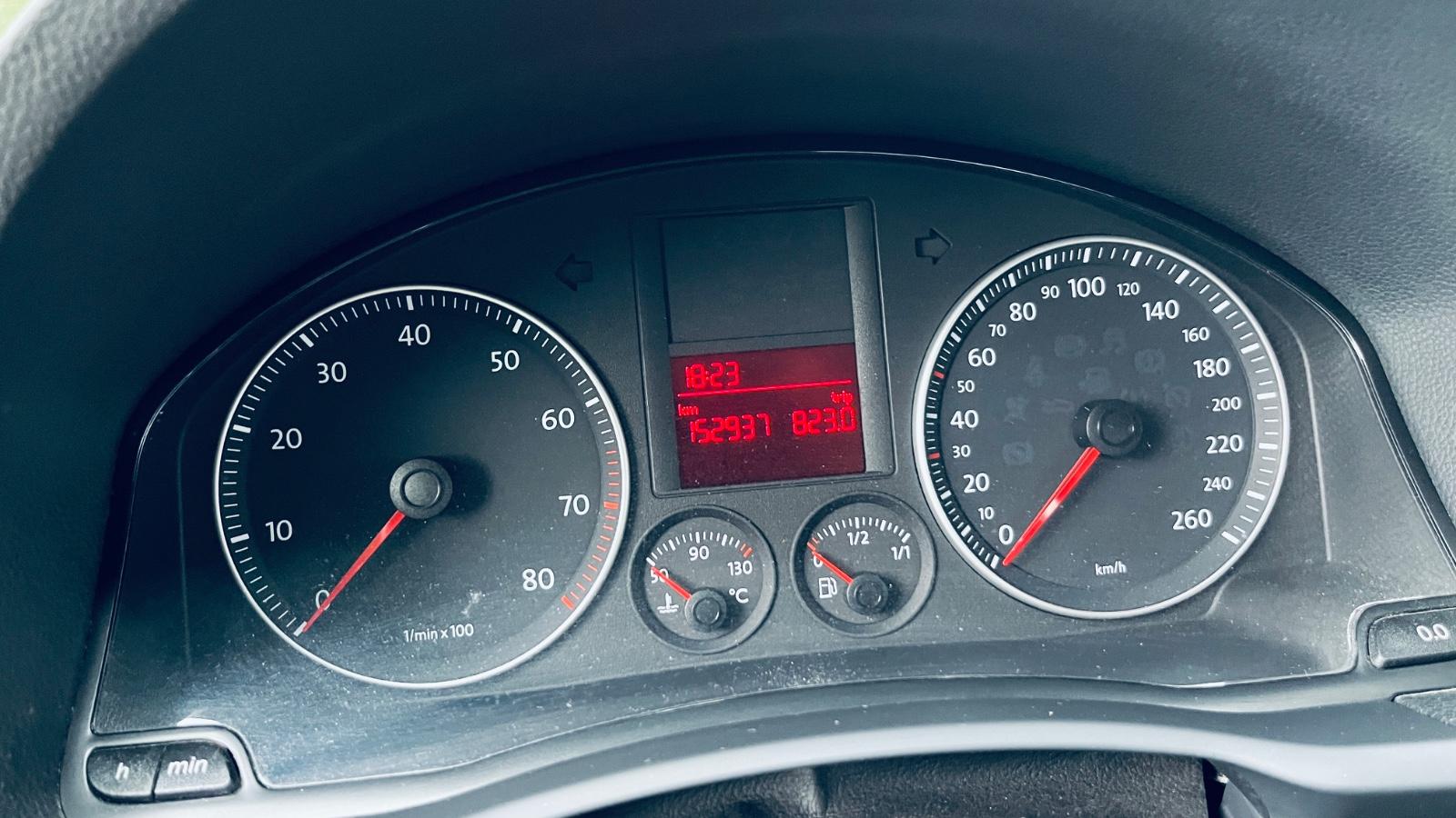 Volkswagen Golf 2009 — photo 6