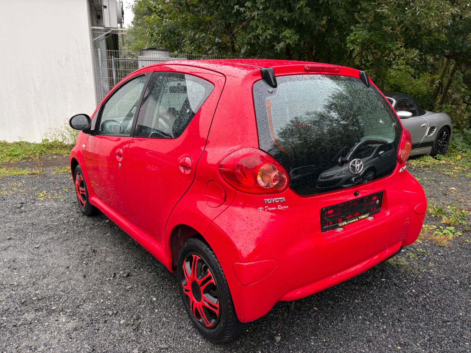 Fahrzeugabbildung Toyota Aygo AYGO * TÜV & Ölwechsel NEU *