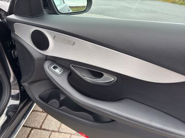Mercedes-Benz C 220d T BlueTec|Kamera|LED|Navi|Standheizung