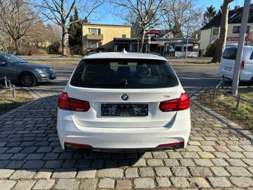 Fahrzeugabbildung BMW 320d M-Paket ShadowLine*Kamera*Navi.Proff*SHZ*