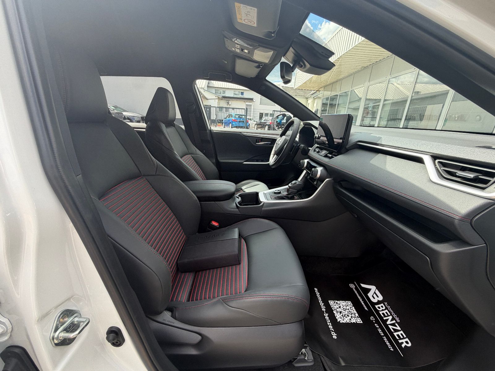 Fahrzeugabbildung Suzuki Across 2.5 Plug-In Hybrid Comfort+ E-Four/ACC/