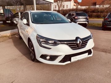 Fahrzeugabbildung Renault Megane IV Grandtour BOSE-Edition