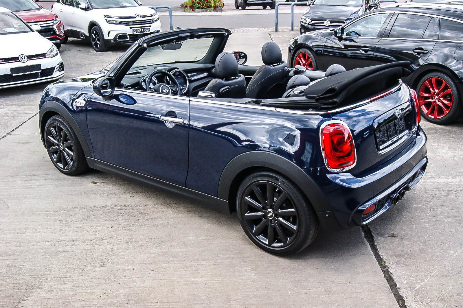 Fahrzeugabbildung MINI Cooper S Cabrio Auto HEADUP-NAVI-LEDER-LAPIZBLUE