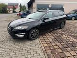 Ford Mondeo Turnier Titanium S - Ford Mondeo aus 2013 mit Diesel-Antrieb: Kombi