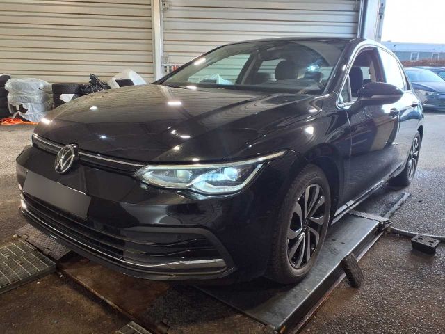 Golf VIII 2.0 TDI ACTIVE IQ.LIGHT+ACC+KAMERA+