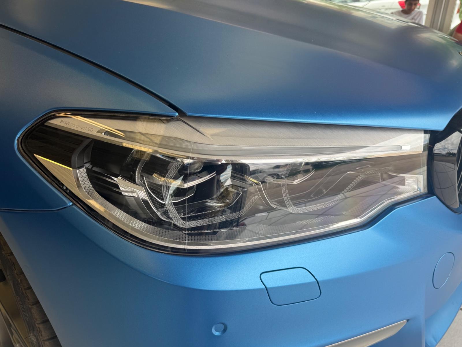 BMW M550i xDrive 4.4 V8 462 ch BVA / Bowers & Wilkins / Night Vision / Head-Up Display / Sièges ventilés