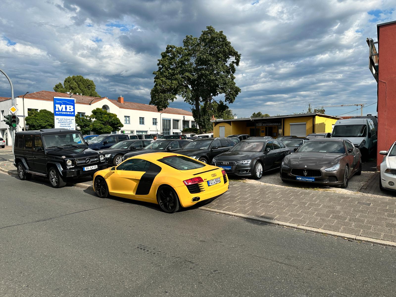 showroom-image-bottom