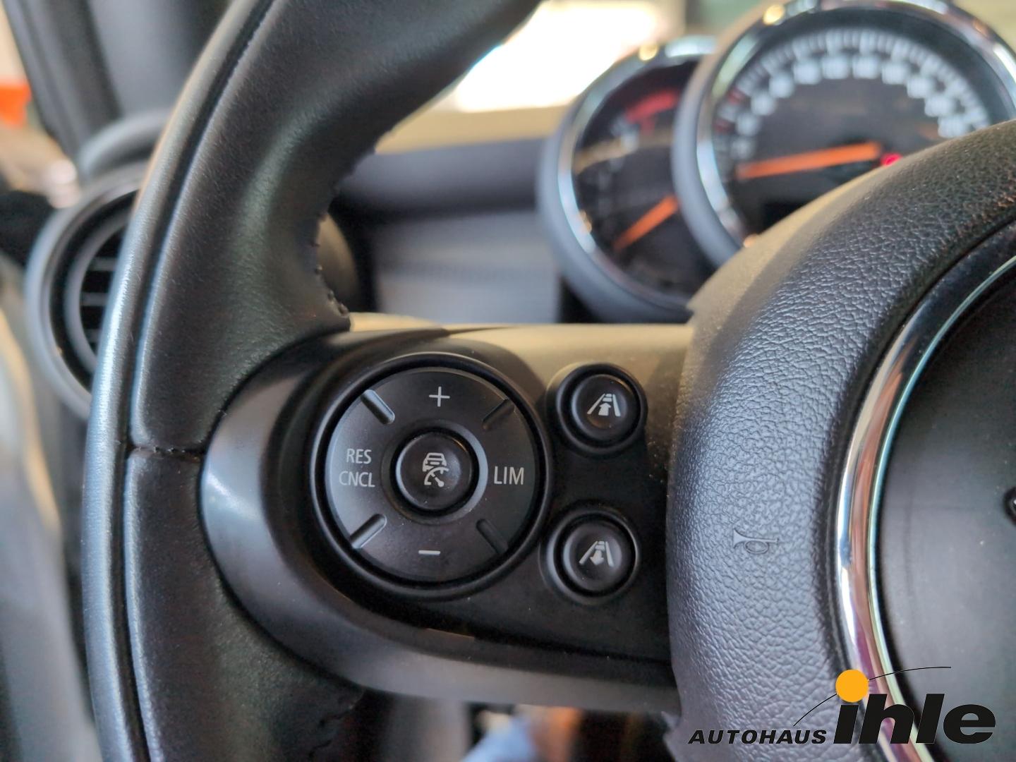 MINI Cooper 1,5 BLUETOOTH+AMBIENTEBELEU.+SPORTSITZE