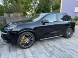 Porsche Cayenne Turbo Turbo Keramik/Fond TV/Soft-Close - Porsche Cayenne Gebrauchtwagen in München
