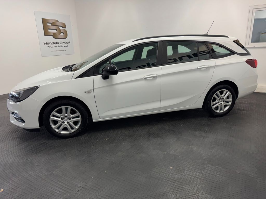OPEL Astra K Sports Tourer*LED*NAVI*AUTOMATIK*PDC*AHK OPEL Astra K Sports Tourer*LED*NAVI*AUTOMATIK*PDC*AHK