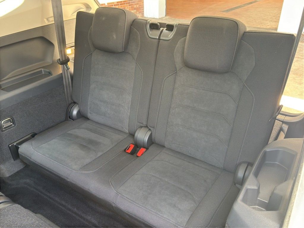 Volkswagen Tiguan Allspace - Bild 22