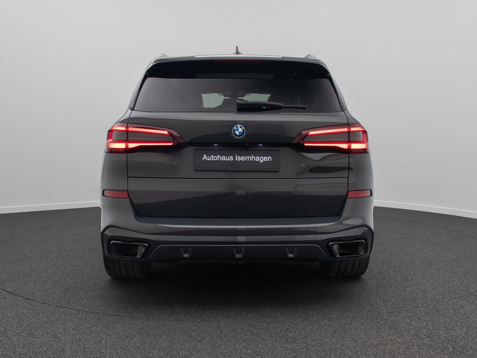 Fahrzeugabbildung BMW X5 xD45e M Sport Kamera Laser Panorama HUD H/K