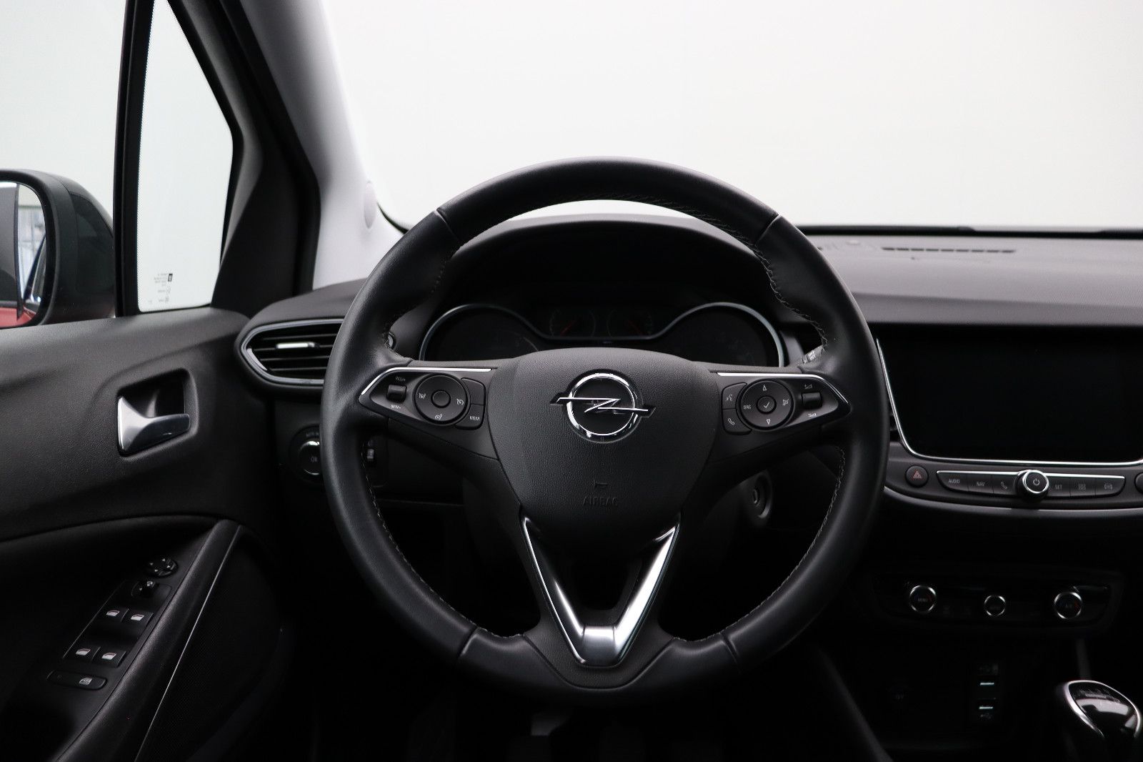 Fahrzeugabbildung Opel Crossland 1.2 Elegance AHK/LED/DAB/AppleCP/RK