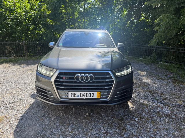 AUDI SQ7 4.0 TDI quattro tiptronic -