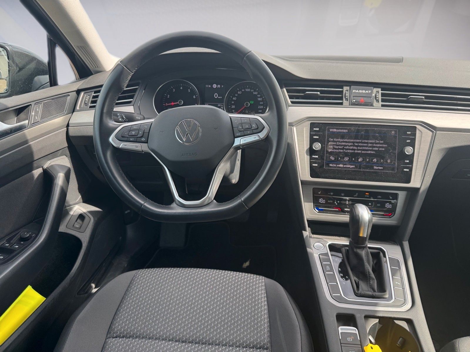 Fahrzeugabbildung Volkswagen Passat Variant 1.5 TSI