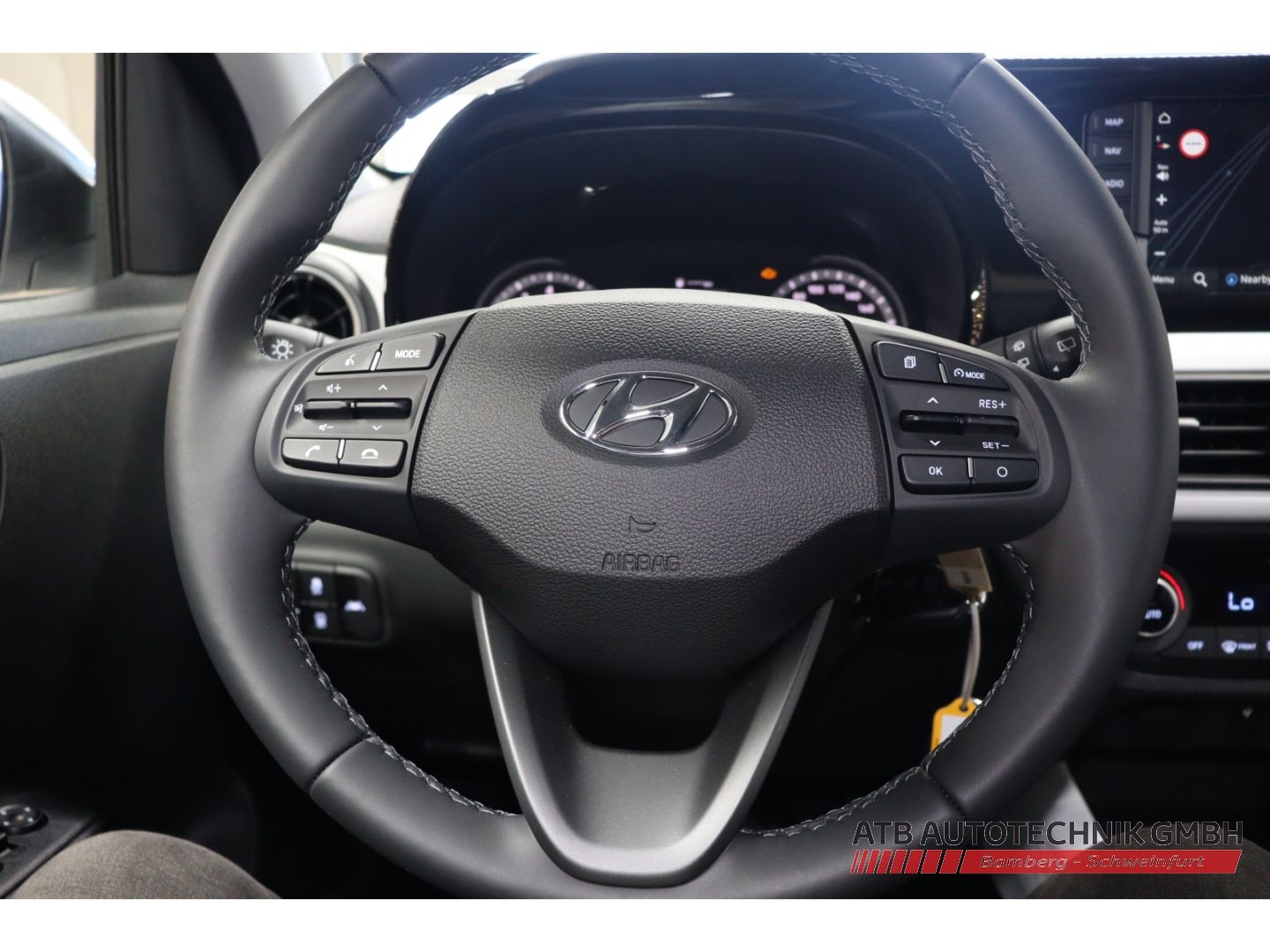 Fahrzeugabbildung Hyundai i10 1.2 Benzin M/T Prime Navi Apple CarPlay Klim