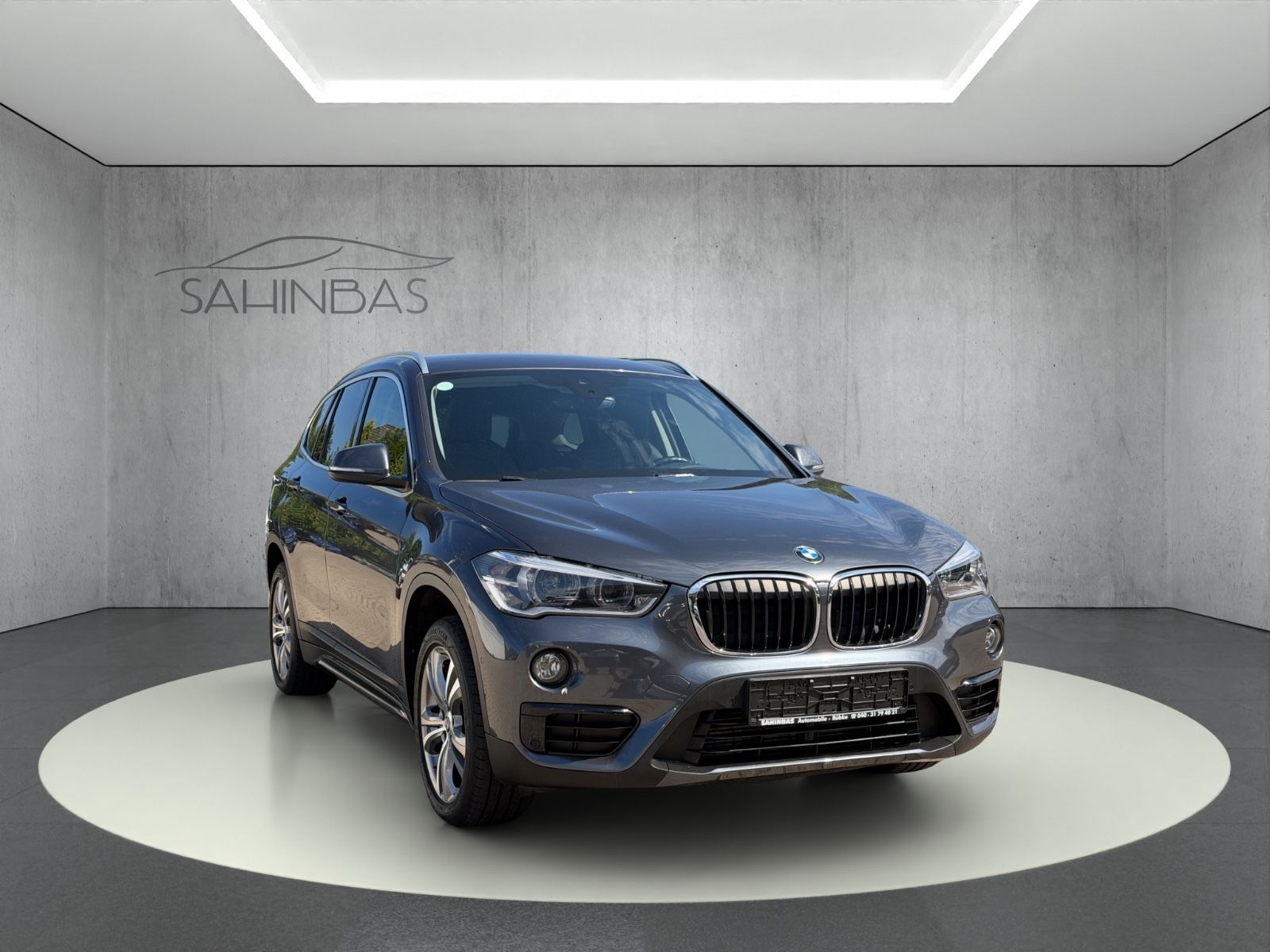 BMW X1 - 1