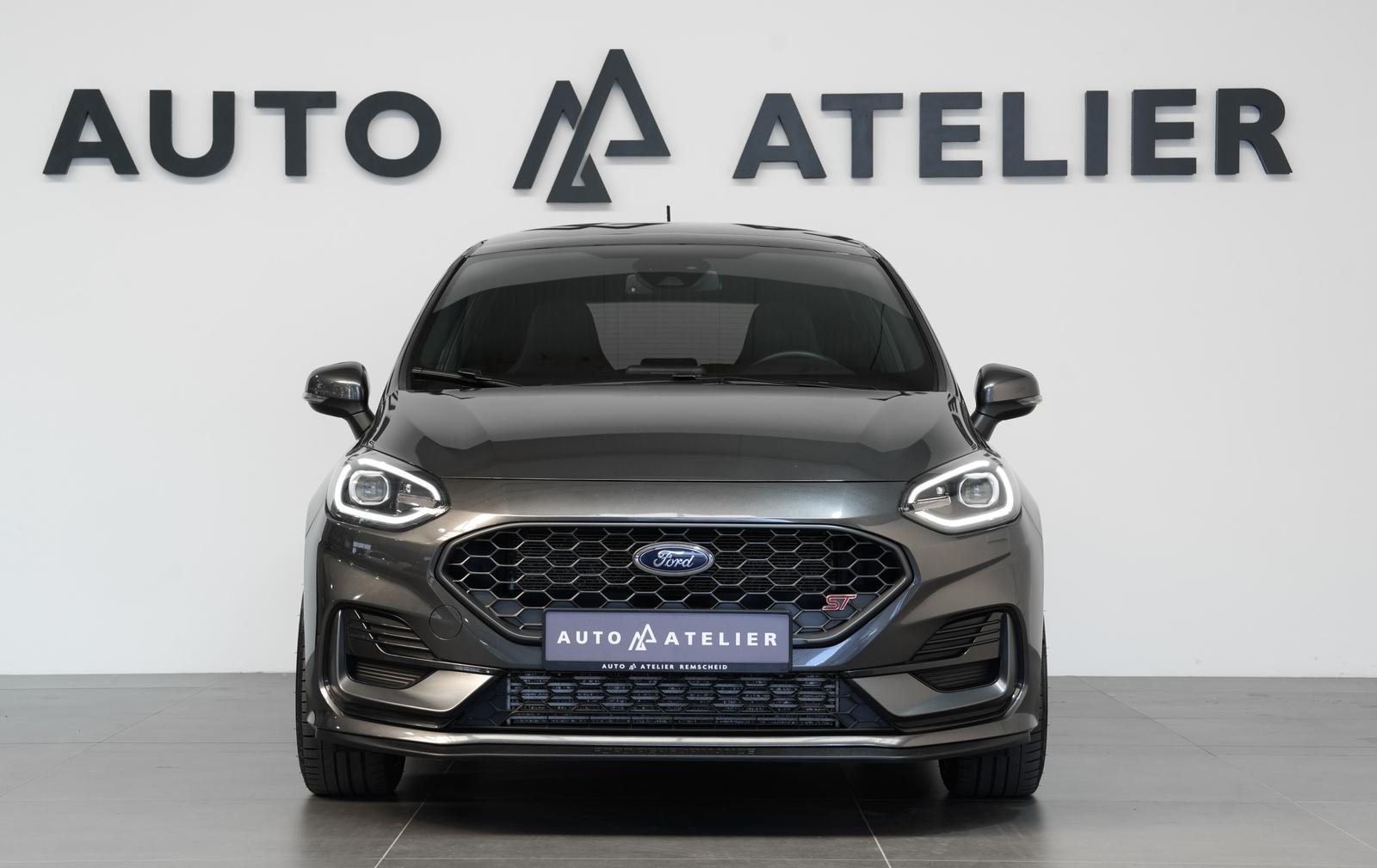 Ford Fiesta ST *1HD*PANO*R.KAM*B&O*LED*