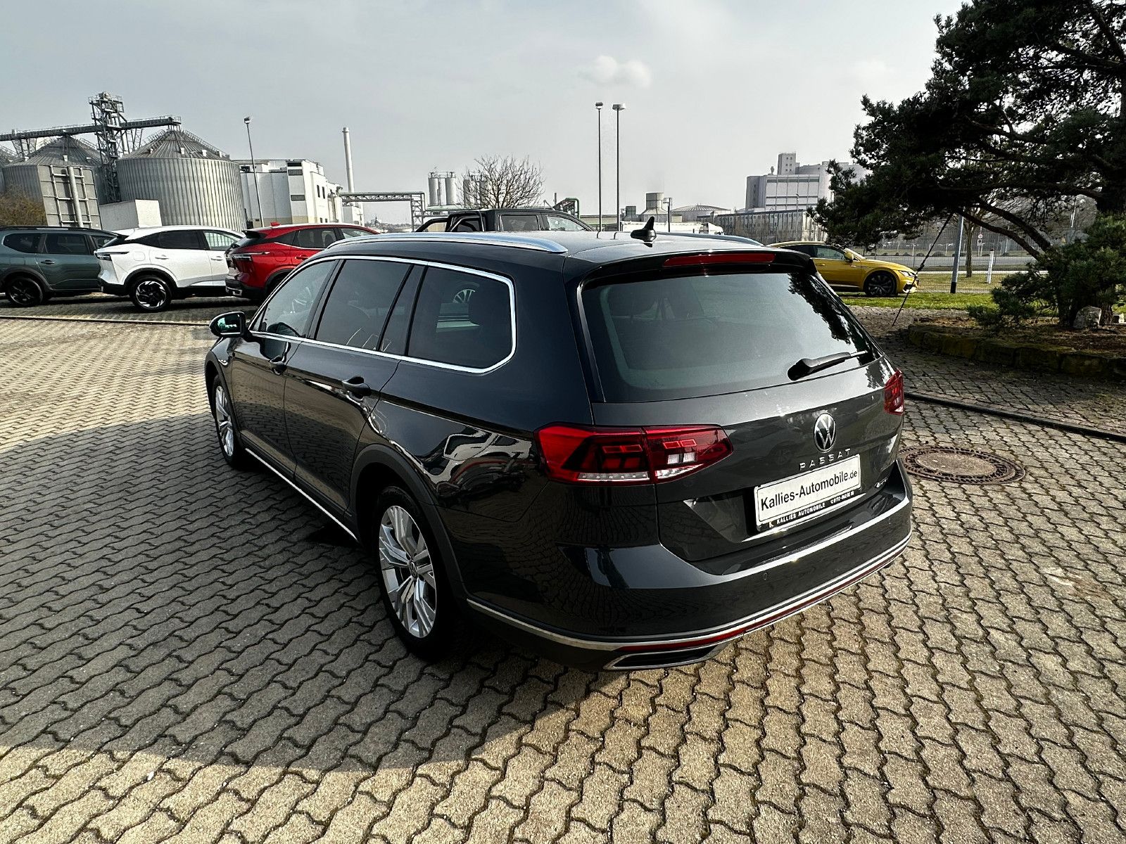 Fahrzeugabbildung Volkswagen Passat Variant Alltrack 4Motion
