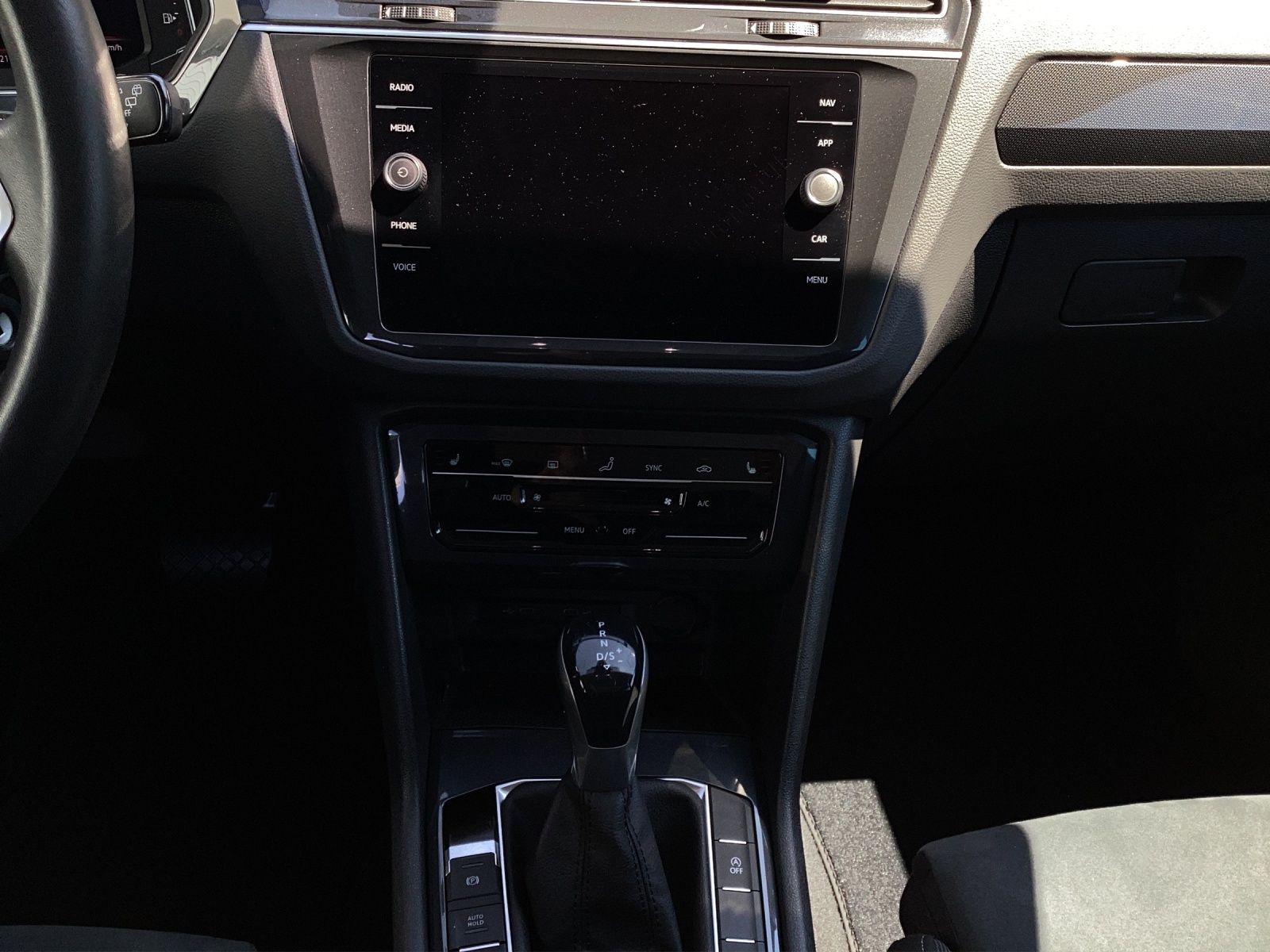 Fahrzeugabbildung Volkswagen Tiguan Elegance 4Motion
