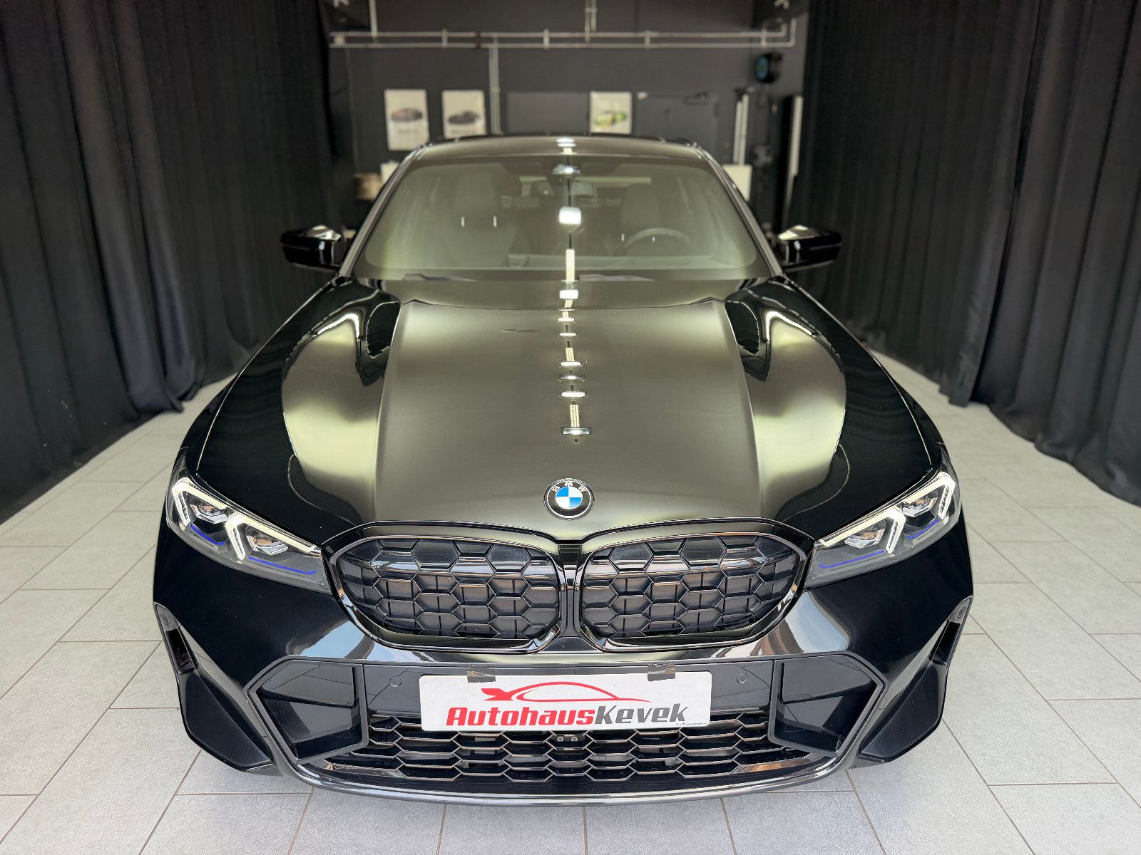 Fahrzeugabbildung BMW M340i Limousine xDrive |H/K|HuD|PANO