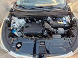 Hyundai ix35 1.7 CRDi Allwetterreifen AHK Schiebedach - Hyundai ix35 mit Diesel-Antrieb: Geländewagen, 1.7