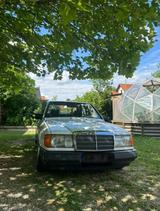 Mercedes-Benz Mercedes W124 200d - Mercedes-Benz 200: W124 200d