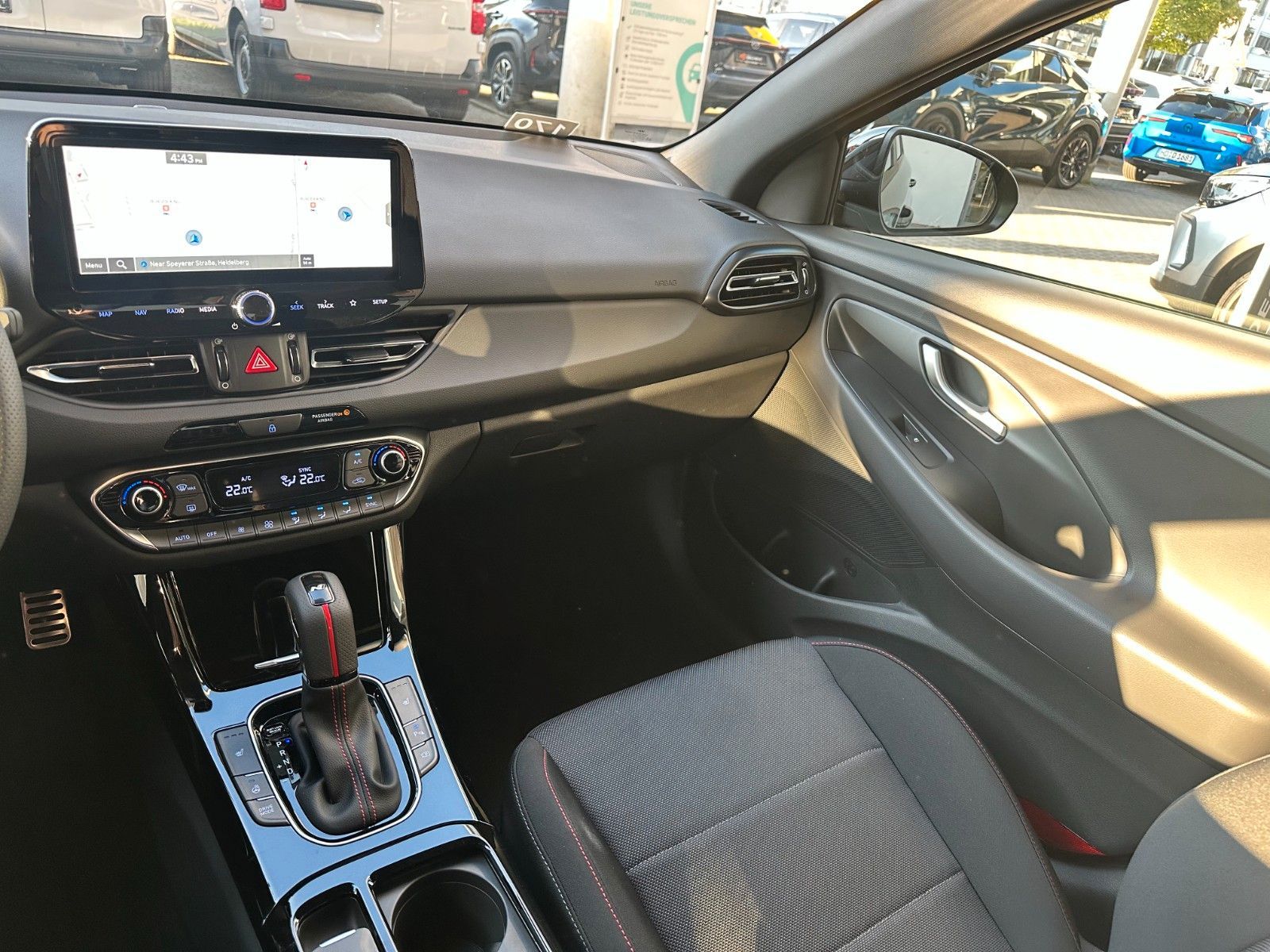 Fahrzeugabbildung Hyundai i30 1.5 T-GDI N Line Kamera,LED,Navi,SHZ,ACC,PDC