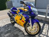 Suzuki GSX-R 600 - SUZUKI 2001 GSX R 600