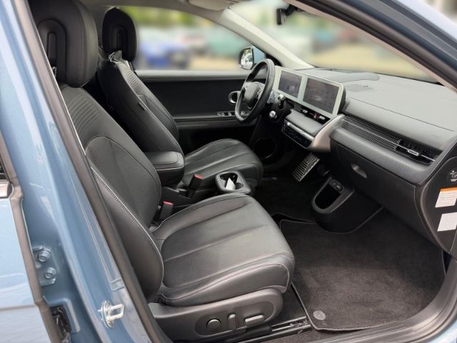 Fahrzeugabbildung Hyundai IONIQ 5 Uniq Elektro +KLIMA+LEDER+NAVI+RFK+UVM+