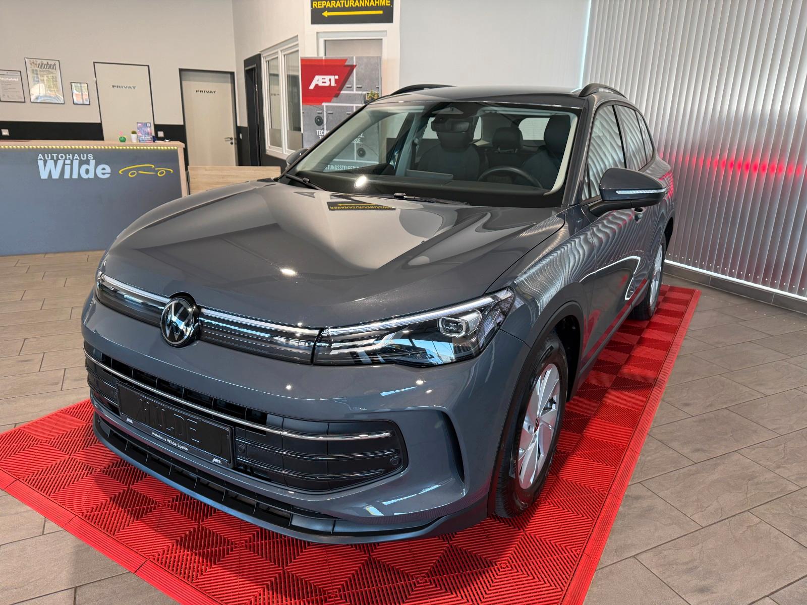 Volkswagen Tiguan 2.0 TDI LED ACC PDC Kamera Teilleder