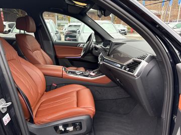 BMW X5 xDrive50e M SPORT PRO LEDER INNOVATION