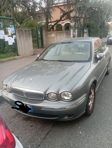 Jaguar X-Type 2.2D cat Executive